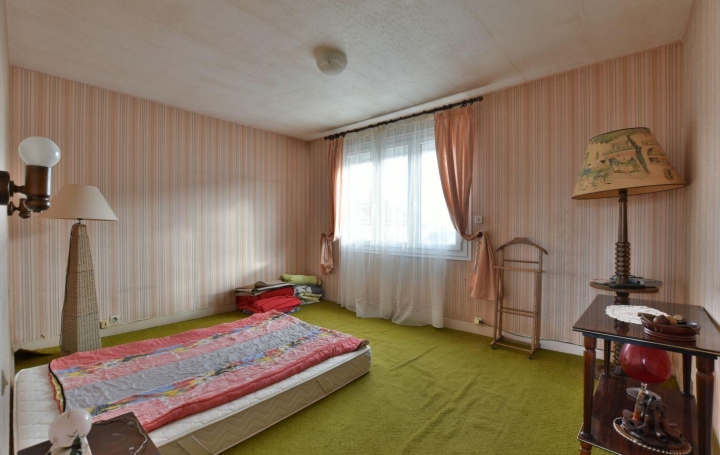 Maison CHOLET (49300)  99 m2 168 000 € 