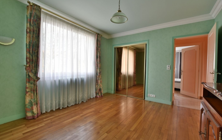 Maison CHOLET (49300)  167 m2 249 600 € 