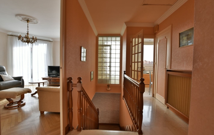 Maison CHOLET (49300)  167 m2 249 600 € 