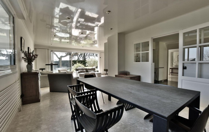 Maison CHOLET (49300)  220 m2 551 200 € 