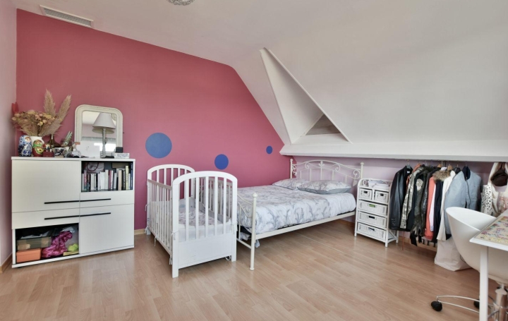 Maison CHOLET (49300)  220 m2 551 200 € 