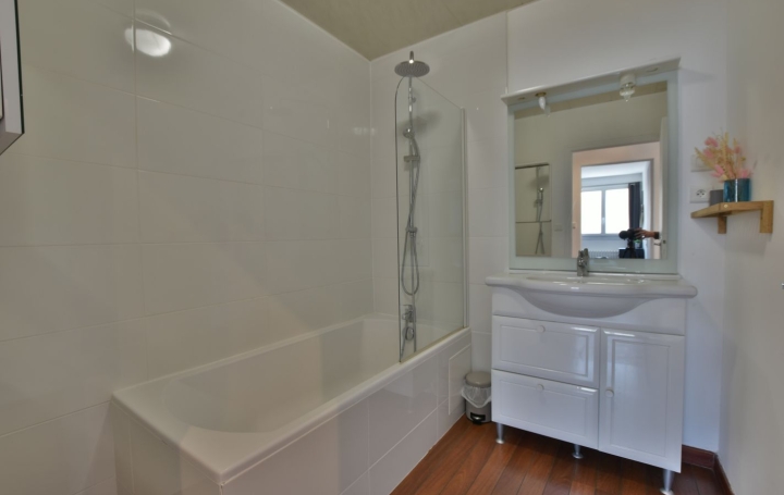 Maison CHOLET (49300)  182 m2 426 400 € 