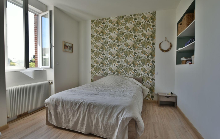 Maison CHOLET (49300)  160 m2 353 600 € 