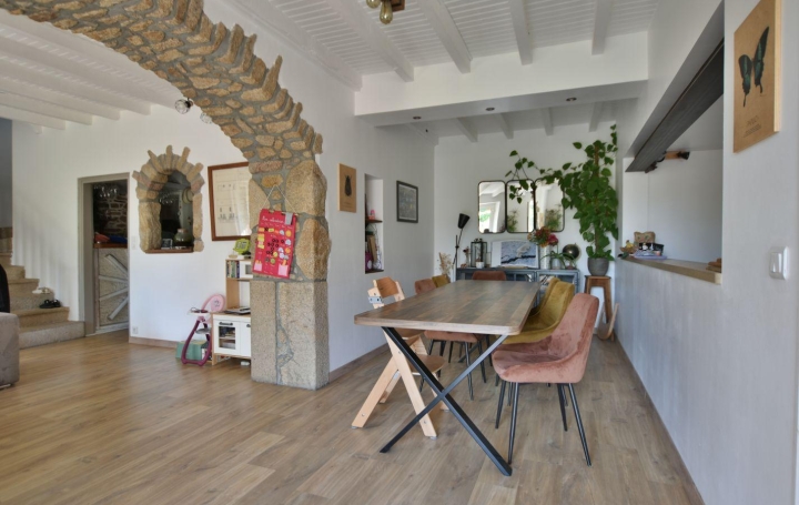 Maison CHOLET (49300)  160 m2 353 600 € 