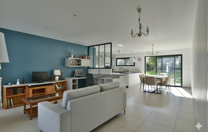 Maison LE MAY-SUR-EVRE (49122)  115 m2 282 500 € 