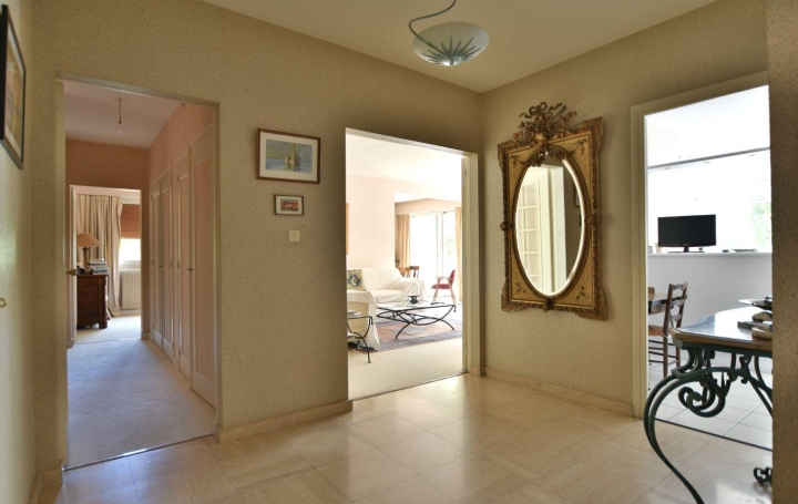 5 Pièces CHOLET (49300)  119 m2 262 500 € 