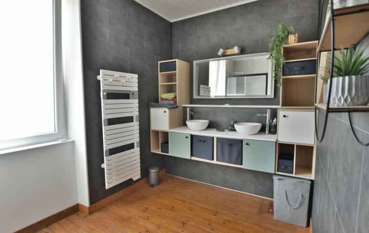 Maison CHOLET (49300)  114 m2 251 900 € 