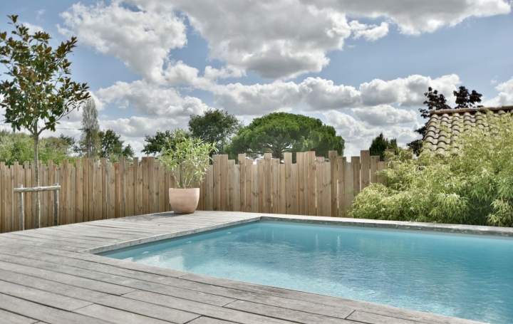 Maison CHOLET (49300)  274 m2 714 900 € 