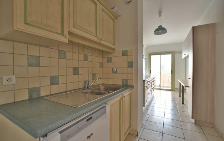 3 Pièces CHOLET (49300)  81 m2 149 884 € 