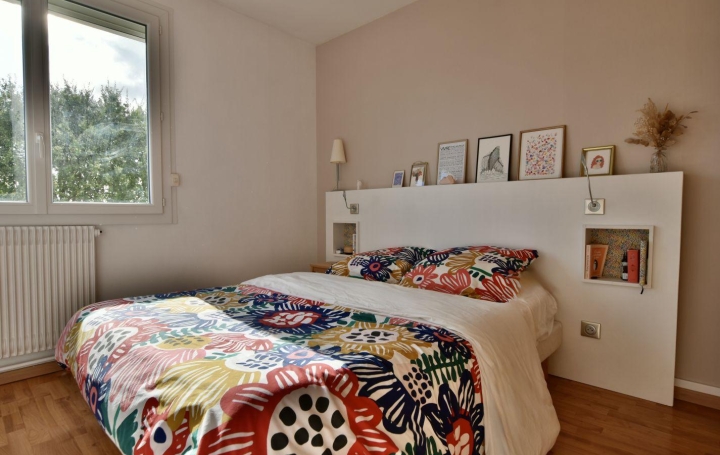 Autre CHOLET (49300)  65 m2 132 500 € 