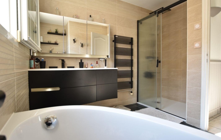 Maison SAINT-MACAIRE-EN-MAUGES (49450)  98 m2 267 750 € 