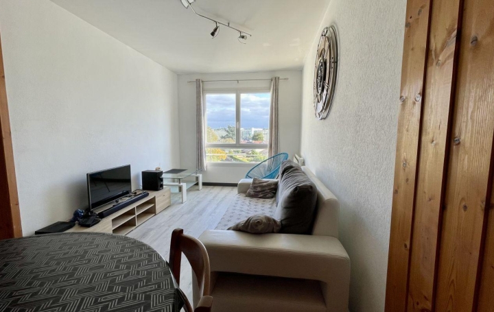 3 Pièces CHOLET (49300)  65 m2 103 000 € 