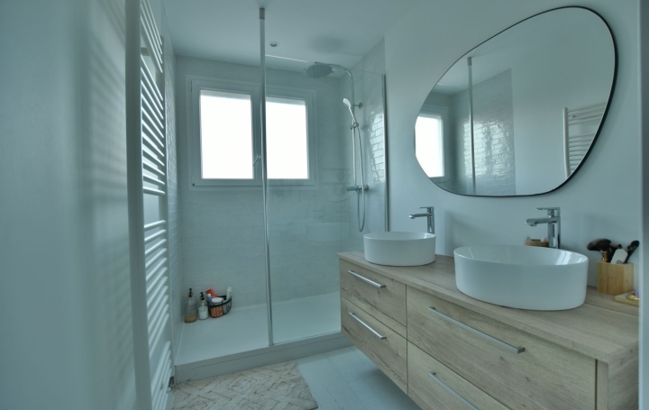 Maison CHOLET (49300)  98 m2 239 900 € 