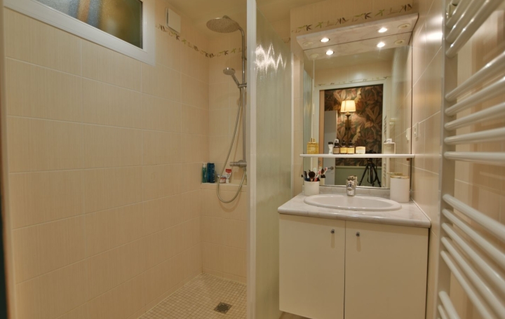 Maison CHOLET (49300)  110 m2 229 900 € 