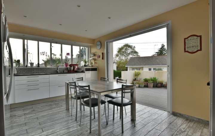 Maison CHOLET (49300)  155 m2 297 825 € 