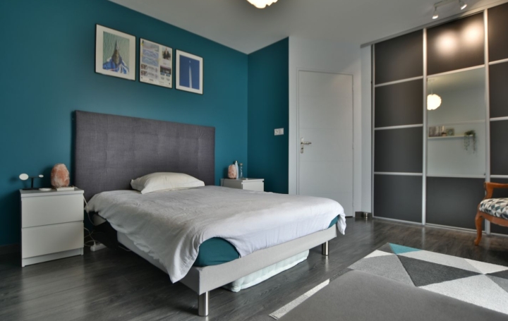 Maison CHOLET (49300)  153 m2 332 800 € 