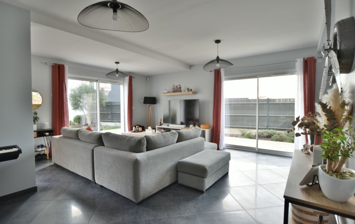 Maison CHOLET (49300)  153 m2 332 800 € 