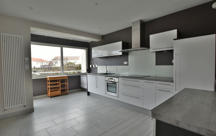 Maison SAINT-LEGER-SOUS-CHOLET (49280)  107 m2 235 000 € 