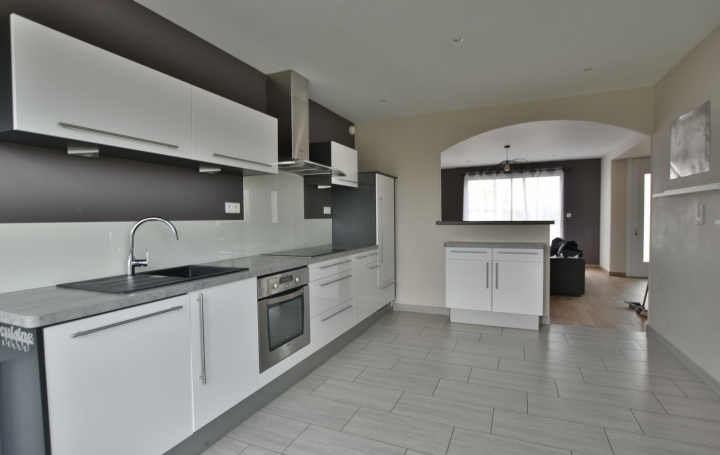 Maison SAINT-LEGER-SOUS-CHOLET (49280)  107 m2 235 000 € 