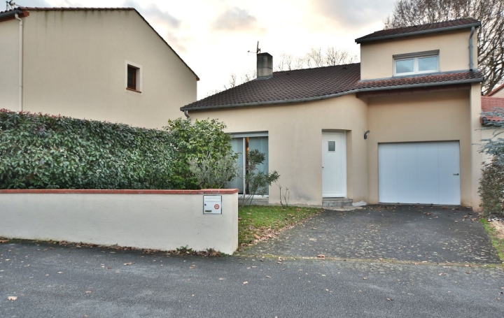 Maison CHOLET (49300)  98 m2 219 900 € 