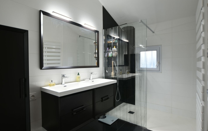 Maison CHOLET (49300)  98 m2 219 900 € 