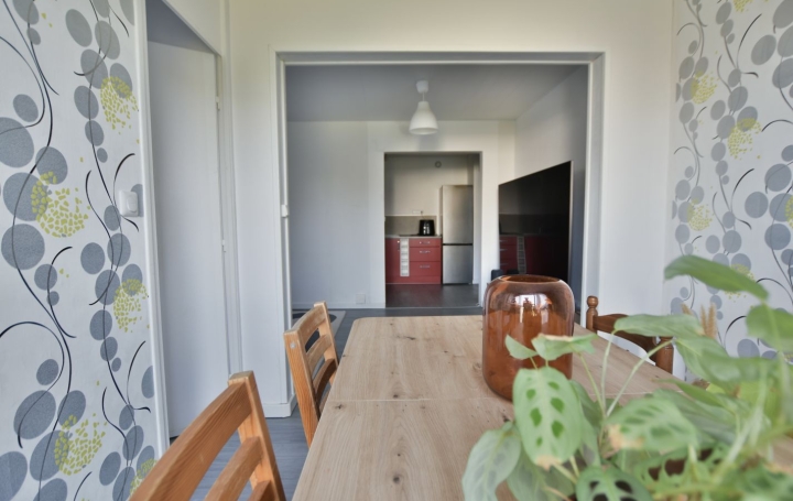 3 Pièces CHOLET (49300)  63 m2 99 900 € 