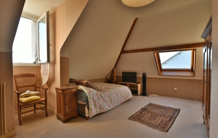 Maison CHOLET (49300)  163 m2 297 825 € 