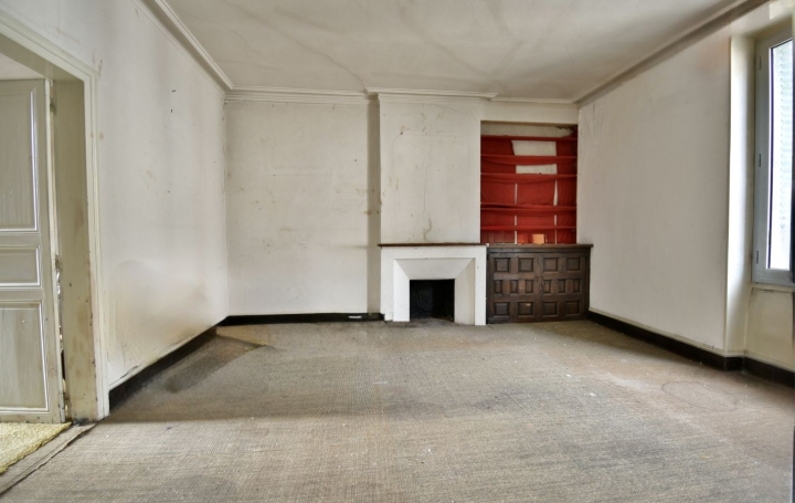 Maison CHOLET (49300)  163 m2 177 500 € 