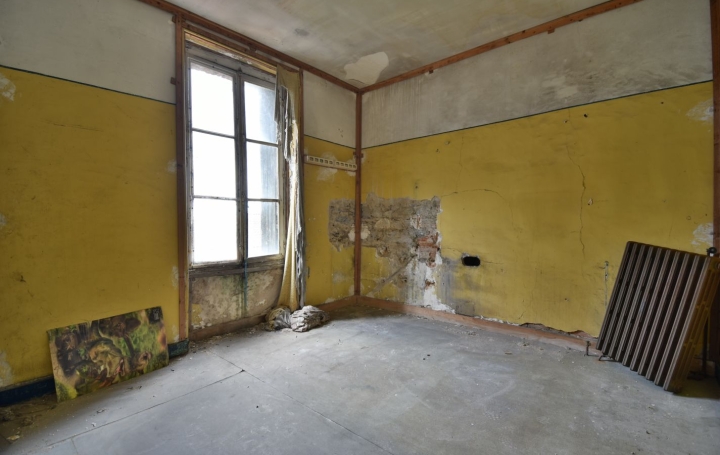 Maison CHOLET (49300)  210 m2 198 500 € 