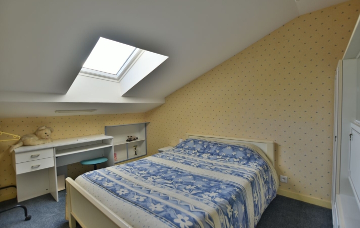 Maison CHOLET (49300)  140 m2 299 900 € 