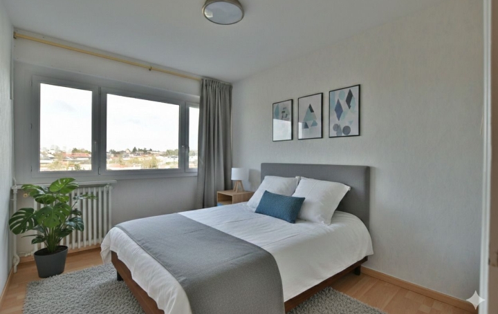 4 Pièces CHOLET (49300)  70 m2 143 100 € 