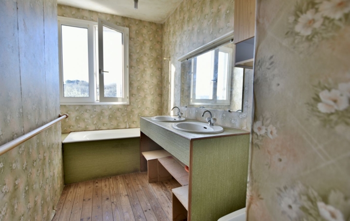 Maison SAINT-LEGER-SOUS-CHOLET (49280)  101 m2 209 900 € 