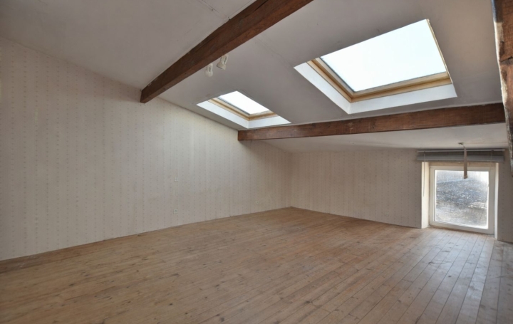 Maison SAINT-LEGER-SOUS-CHOLET (49280)  101 m2 209 900 € 