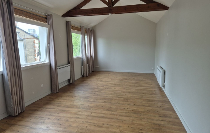 Immeuble CHOLET (49300)  132 m2 220 500 € 