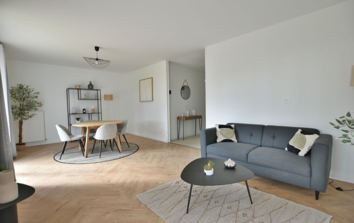 Maison CHOLET (49300)  142 m2 332 800 € 