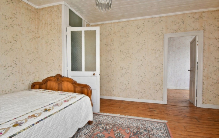Maison TREMENTINES (49340)  180 m2 199 500 € 