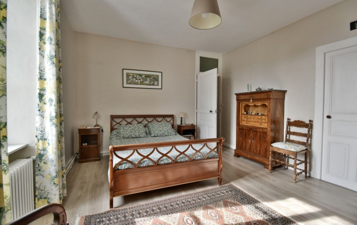 Maison TREMENTINES (49340)  180 m2 199 500 € 
