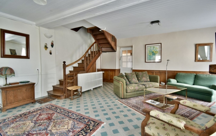 Maison TREMENTINES (49340)  180 m2 199 500 € 