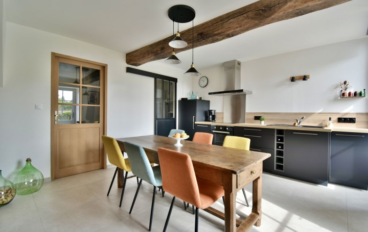 Maison TREMENTINES (49340)  180 m2 199 500 € 