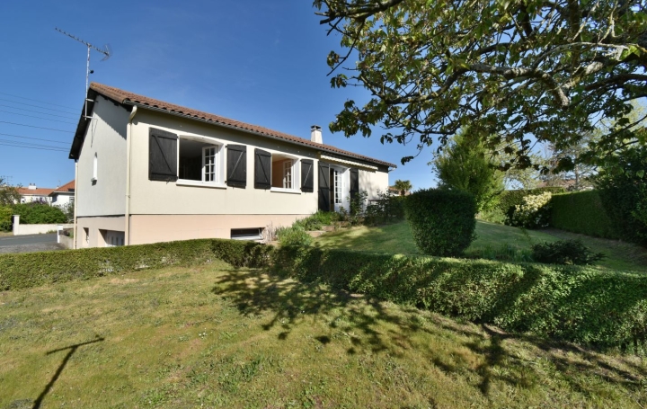 Maison / Villa CHOLET (49300) 122 m<sup>2</sup> 220 500 € 