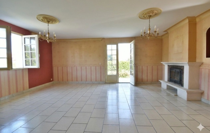 Maison CHOLET (49300)  122 m2 220 500 € 