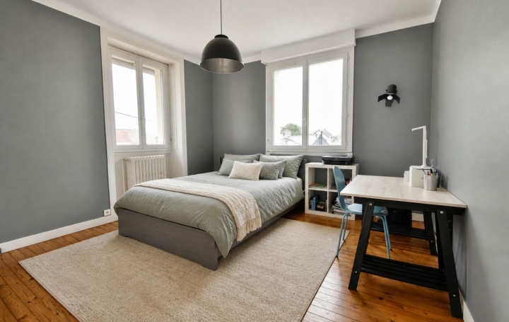 Maison CHOLET (49300)  251 m2 499 000 € 