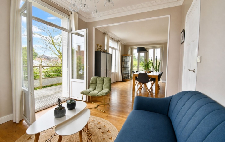 Maison CHOLET (49300)  251 m2 499 000 € 