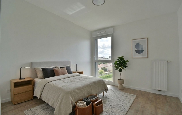 5 Pièces CHOLET (49300)  104 m2 364 000 € 