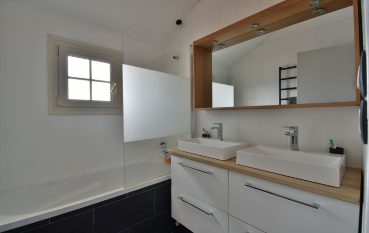 Maison CHOLET (49300)  78 m2 183 750 € 