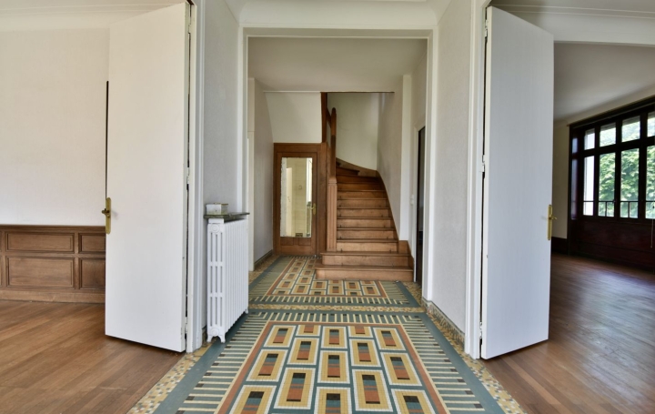 Maison CHOLET (49300)  170 m2 468 000 € 