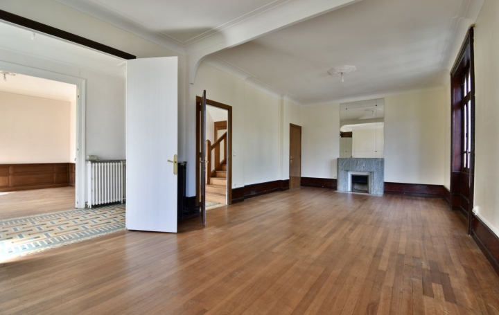 Maison CHOLET (49300)  170 m2 468 000 € 