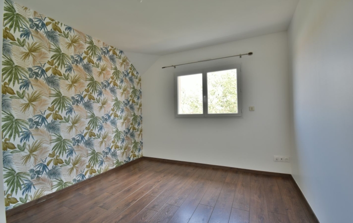 Maison CHOLET (49300)  215 m2 537 000 € 