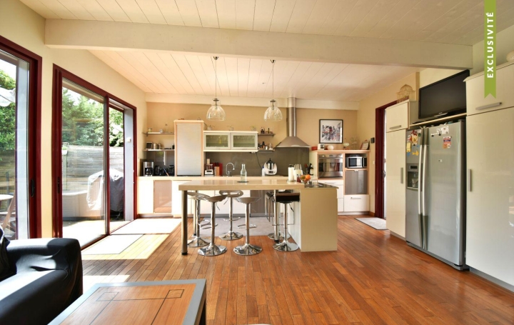 Maison CHOLET (49300)  177 m2 329 990 € 