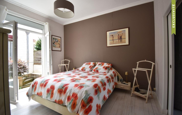 Maison CHOLET (49300)  177 m2 329 990 € 